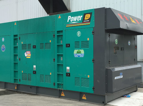 涪陵升级发电机组的过程中需要注意哪些安全事项？